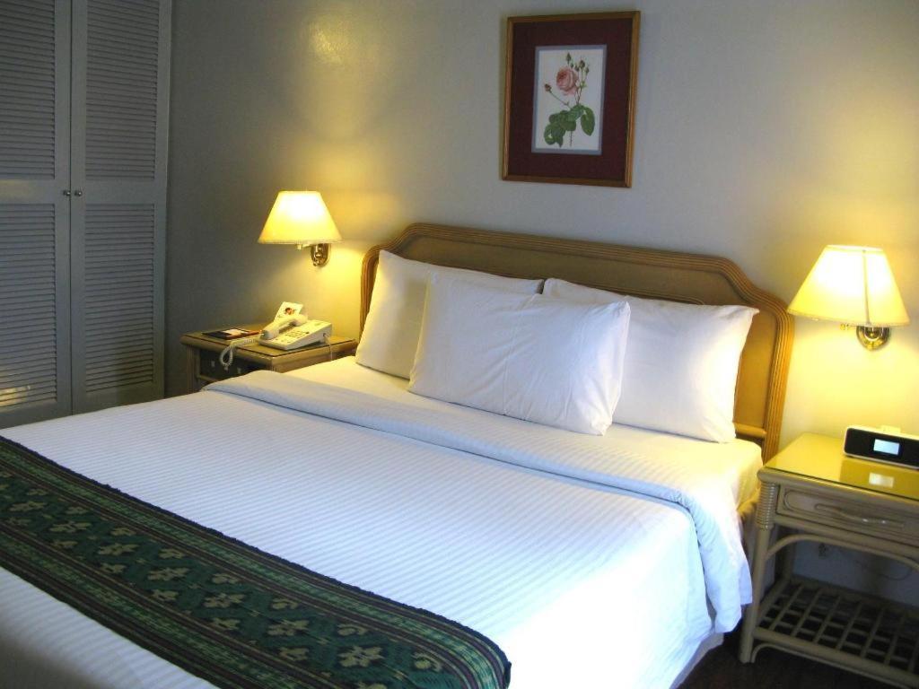 Casa Leticia Boutique Hotel Davao City Esterno foto